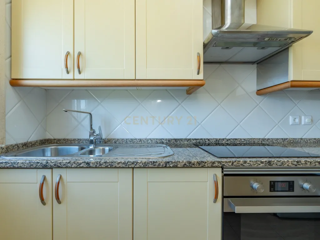 Apartamento T1 para Arrendamento em Rio de Mouro – Mobilado, Equipado e a 2 Minutos do Alegro Sintra - Image 12