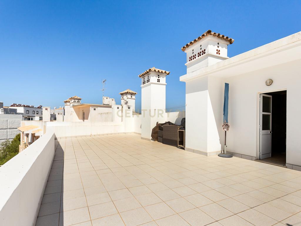 Apartamento T4 com 144m2 no Coração do Algarve - Almancil - Image 36