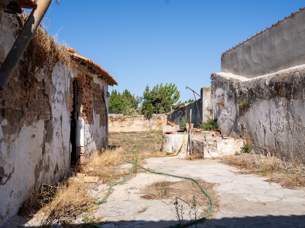 Casa para Recuperação em Cartaxo com Vista Panorâmica - Image 27