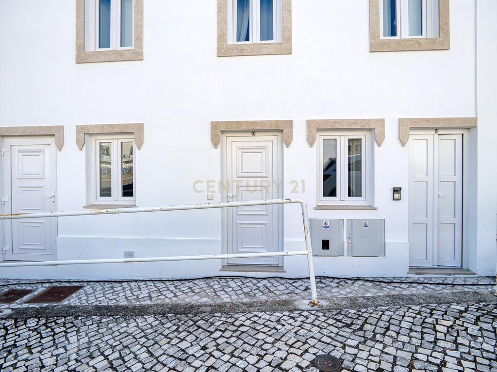Apartamento Renovado T2 em  Nazaré  - Image 16
