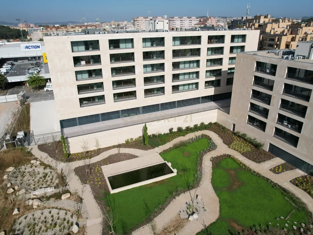 Apartamento T3 | Vista Mar - Condomínio Premium Le Parc – Canidelo - Image 24