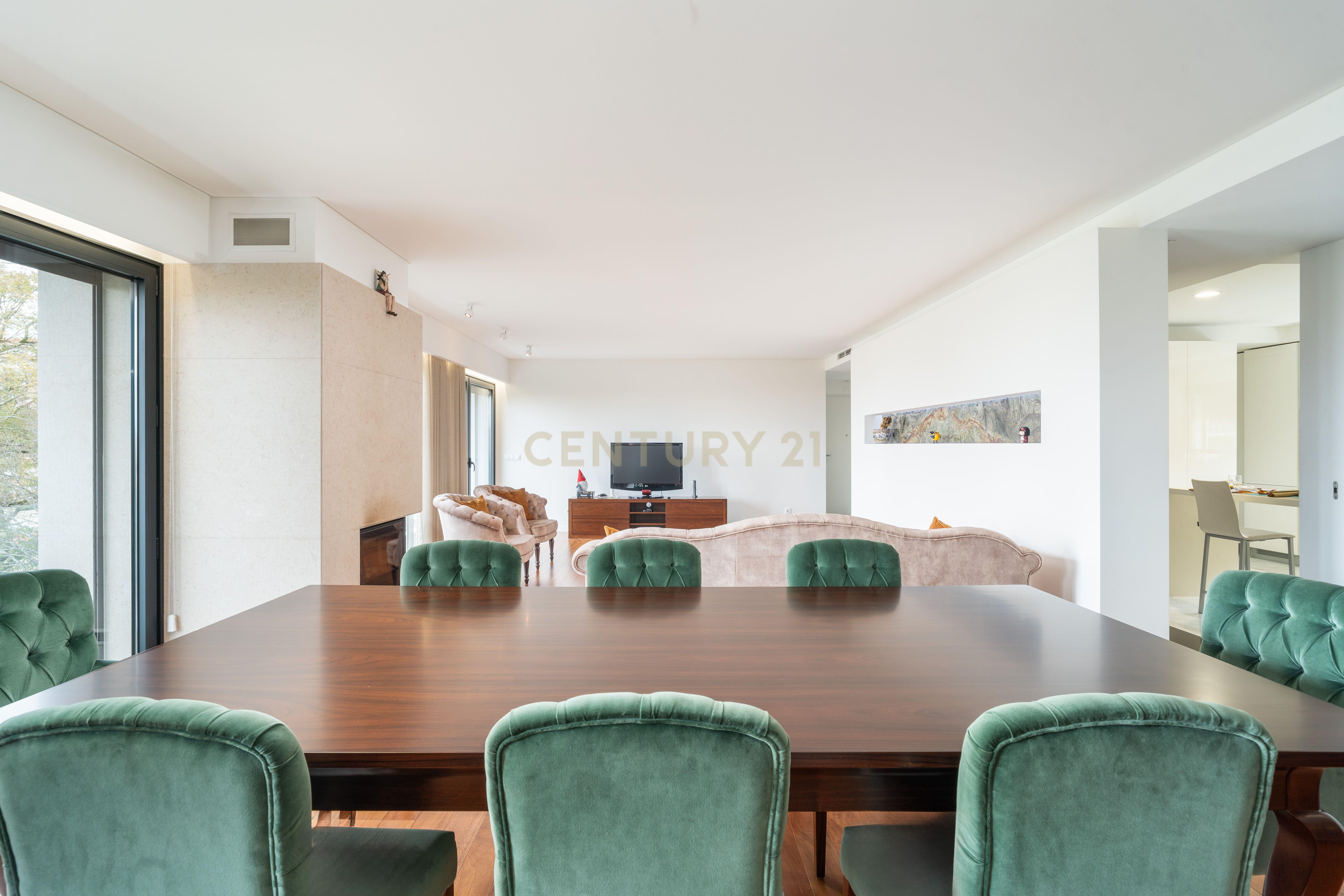 Requintada Penthouse T6 em Celas - Coimbra - Image 2