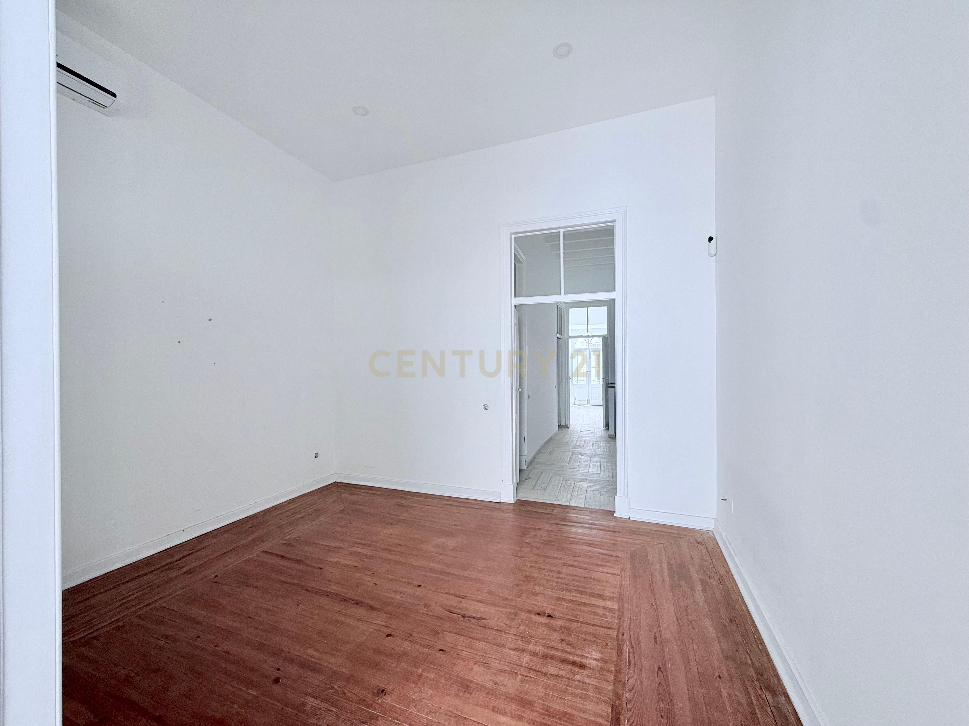Fotografia 11 de Apartamento T3 Duplex no coração da Baixa de Olhão