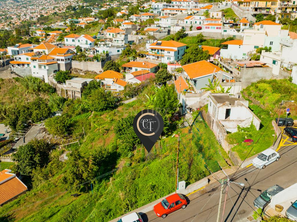 Terreno Urbano com Ruína e Vista Mar na Boa Nova - Image 2