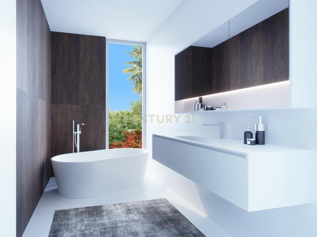 Moradia de luxo e sustentável a 5 minutos de Sotogrande com 4 quartos - Image 9