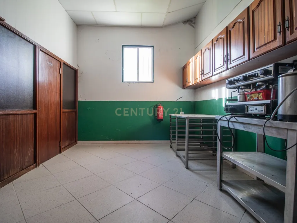 Estabelecimento Comercial - Antigo Restaurante - Lavos, Figueira da Foz - Image 29