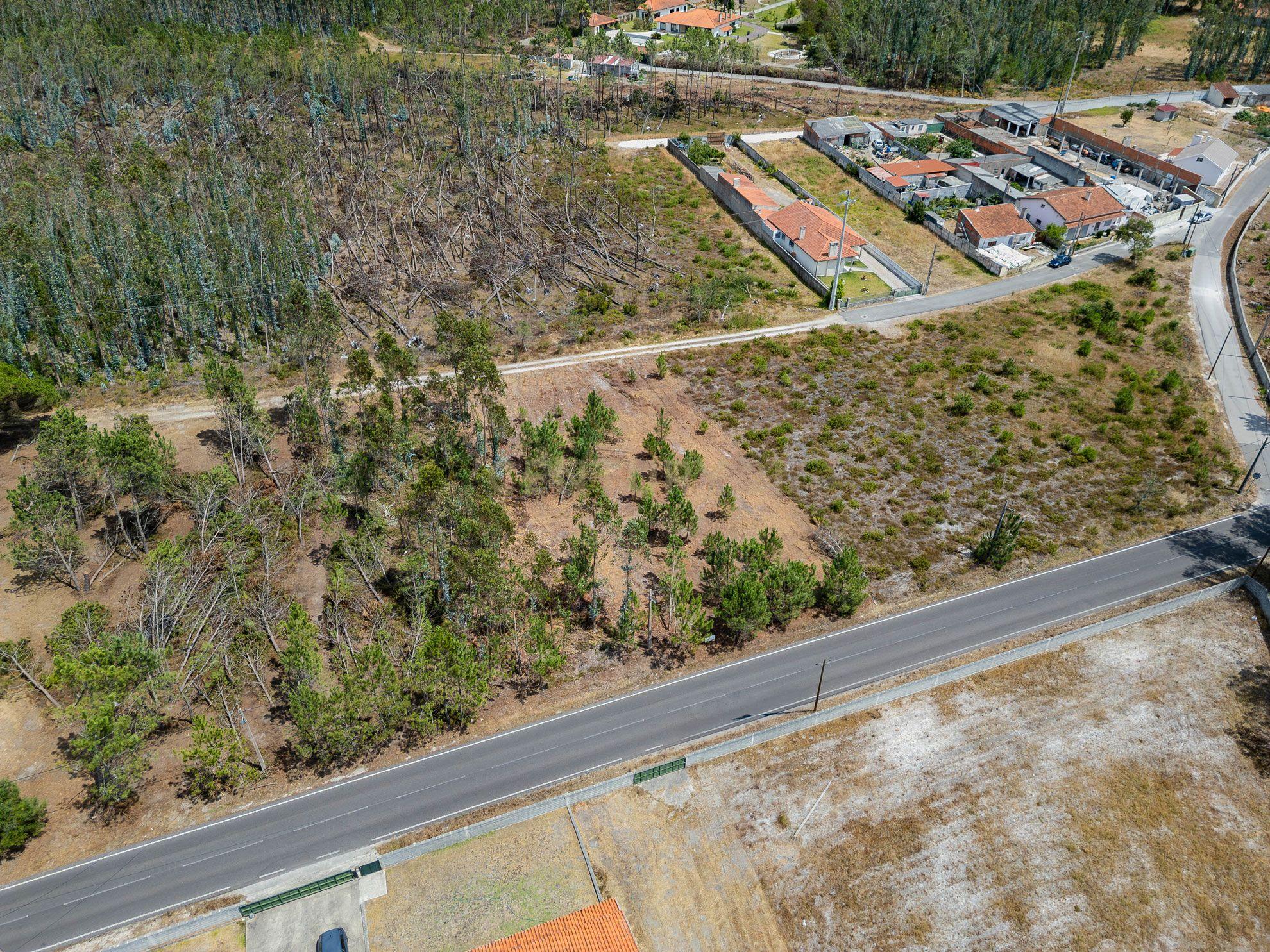 Fotografia 4 de Terreno Urbano com 1.030 m² em Pataias – Localização Premium e Proximidade do Mar
