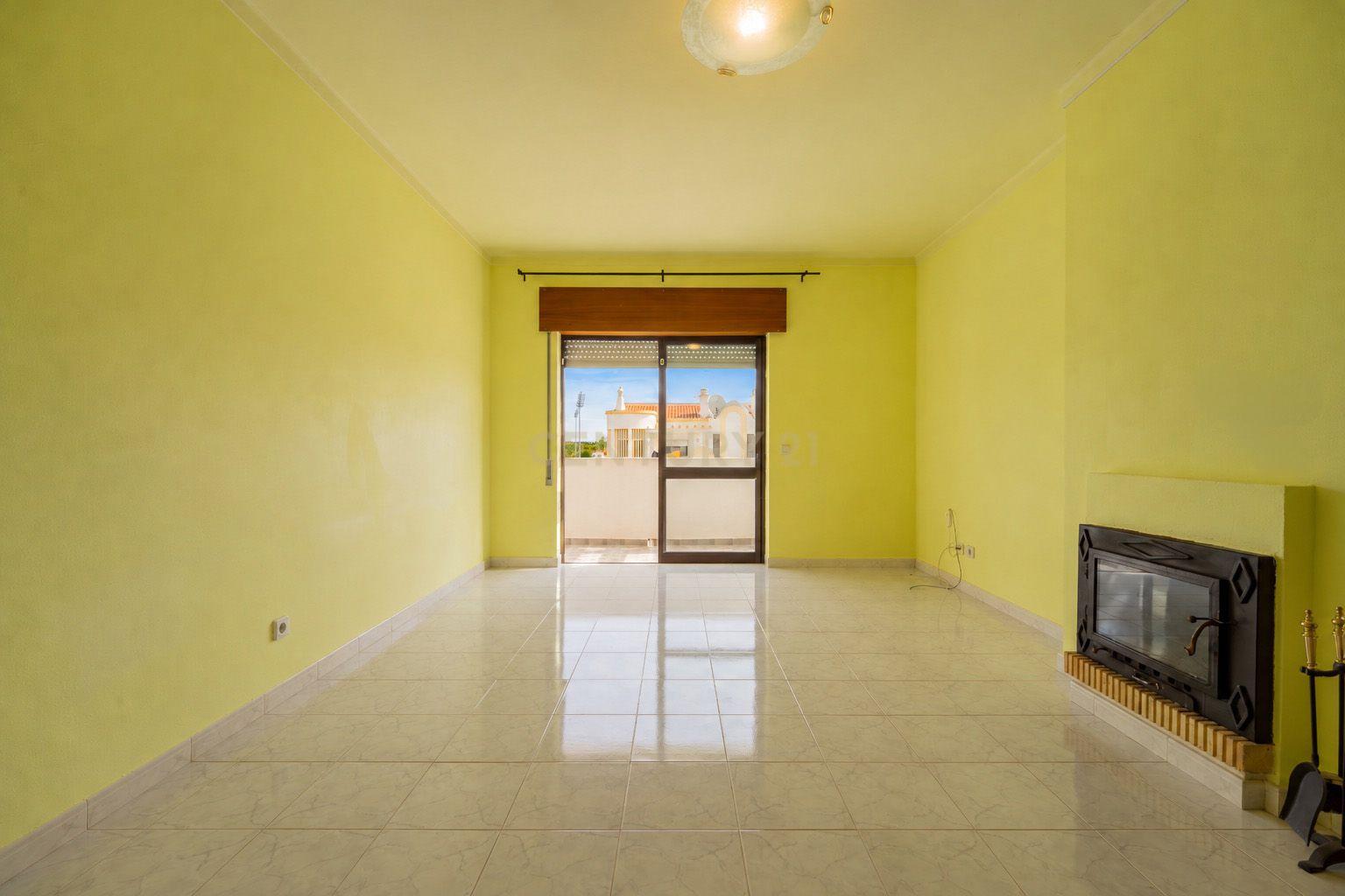 Apartamento T2 à venda em Estômbar e Parchal, Lagoa — foto 3
