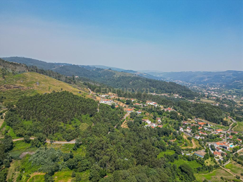  Quinta  para reconstrução , em  Anais, em Ponte de Lima – a vila mais antiga de Portugal. - Image 19