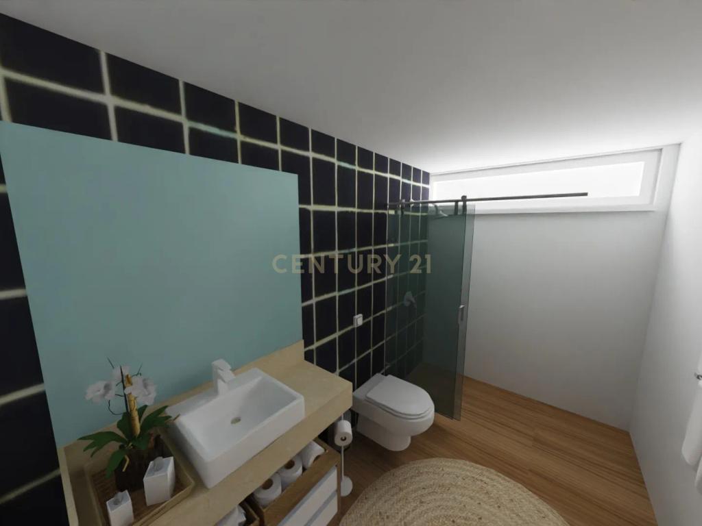 Casa em pedra na zona do Geres com churrasqueira e jardim interior - Image 21