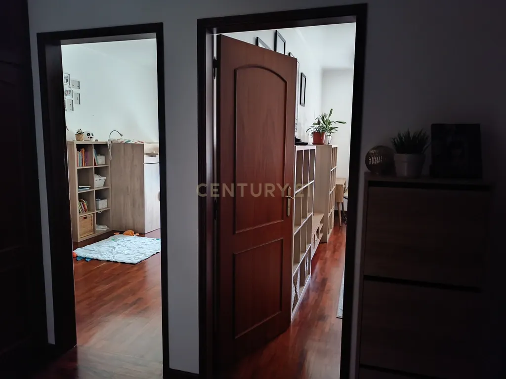 Apartamento T3 com 115 m² em Fazendas de Almeirim, concelho de Almeirim, distrito de Santarém. Apartamento localizado no 2. º andar de um edifício sem elevador. - Image 21