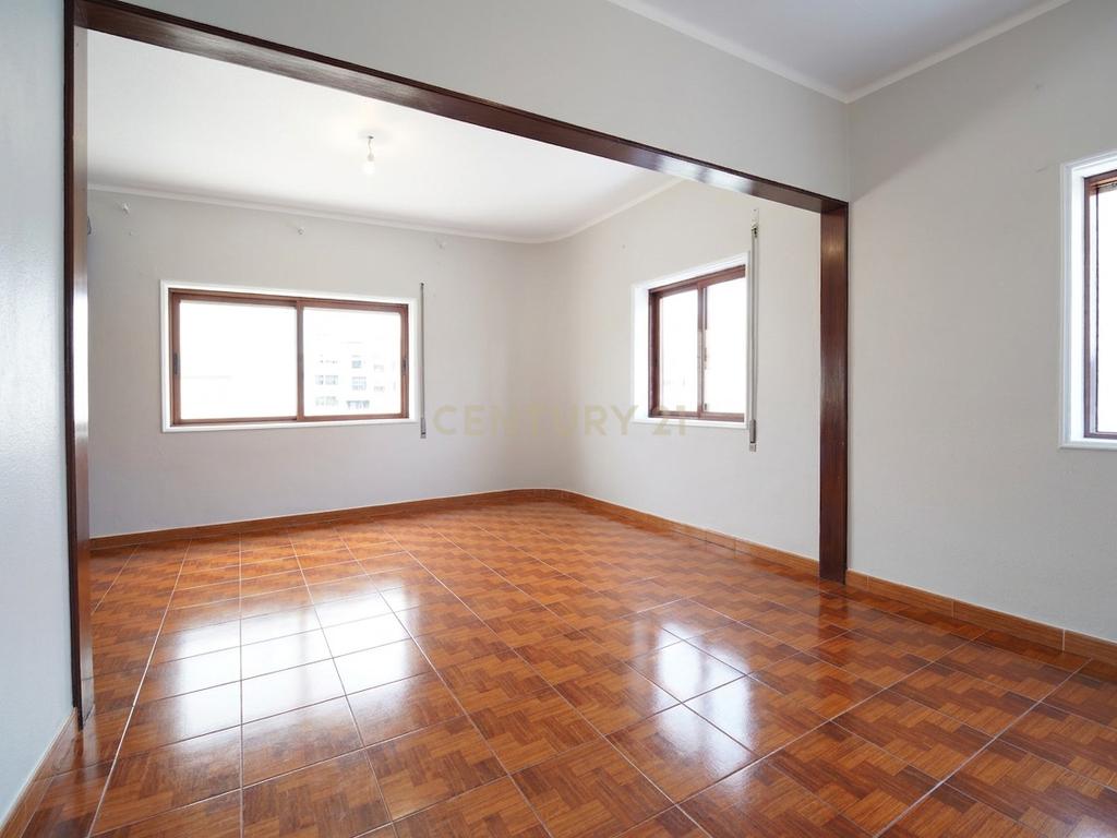 Apartamento T2 em Buarcos e São Julião, Figueira da Foz - Image 12