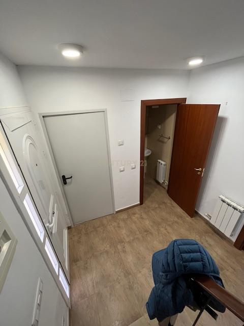 Luxuosa Moradia com Vista para a Montanha em Tarragona - Image 14