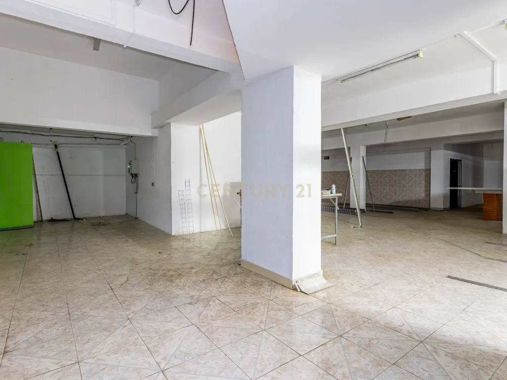 Garagem com Negócio em Funcionamento e Elevado Potencial de Rentabilidade | Pinhal Novo - Image 14