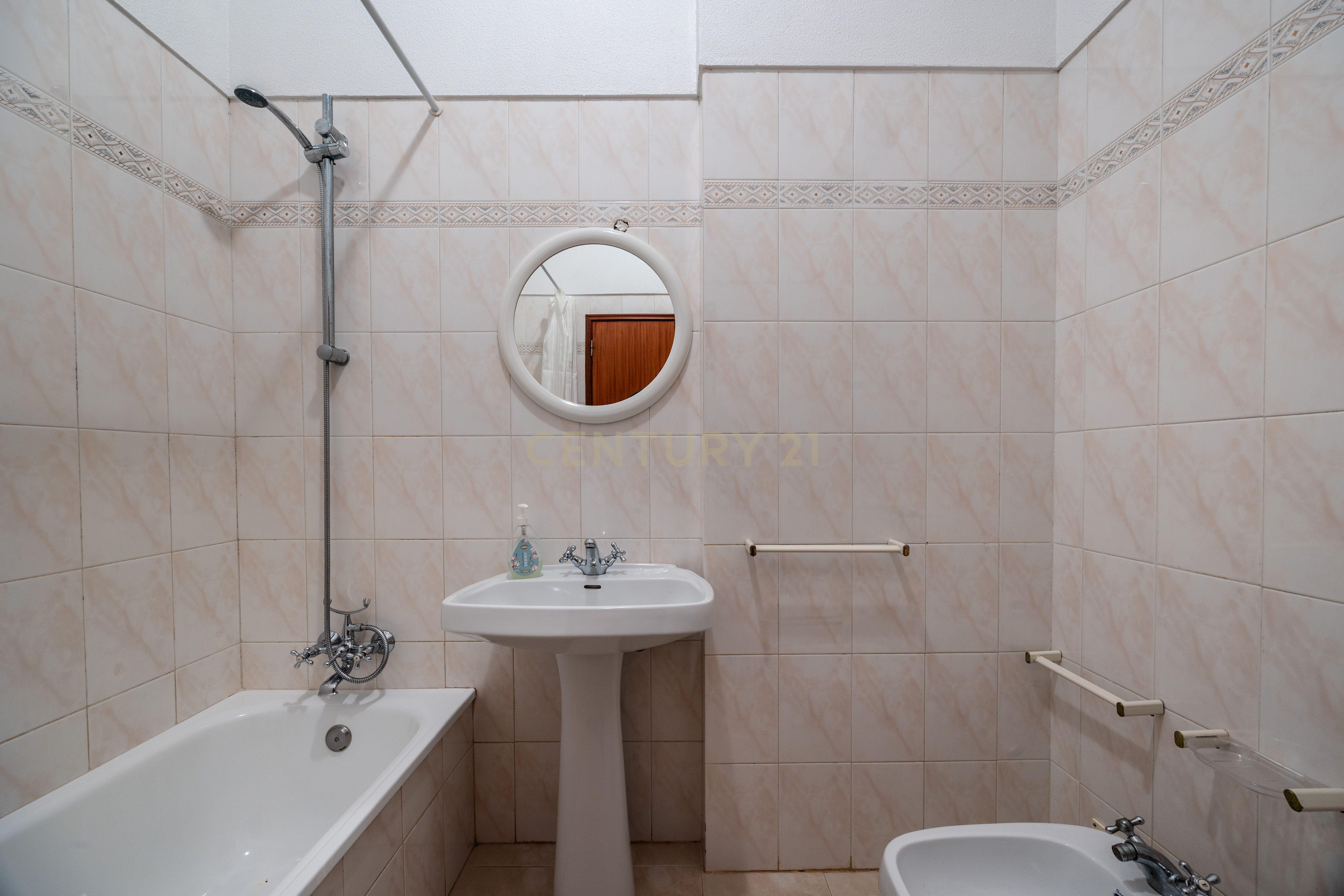 Fotografia 6 de Apartamento T1 em São Gonçalo de Lagos, Centro , Marina e Praia à Porta - Lagos