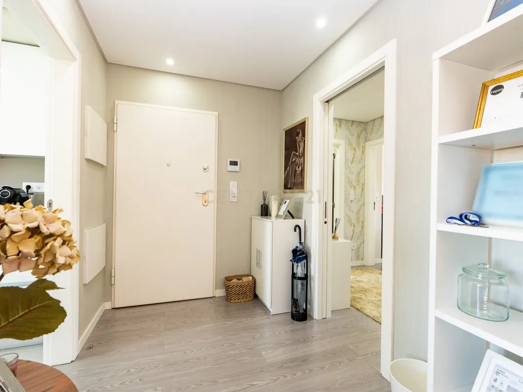 🚨🚨🚨T3 | Empreendimento Solvillas | 5.º andar | Box Fechada - Image 3