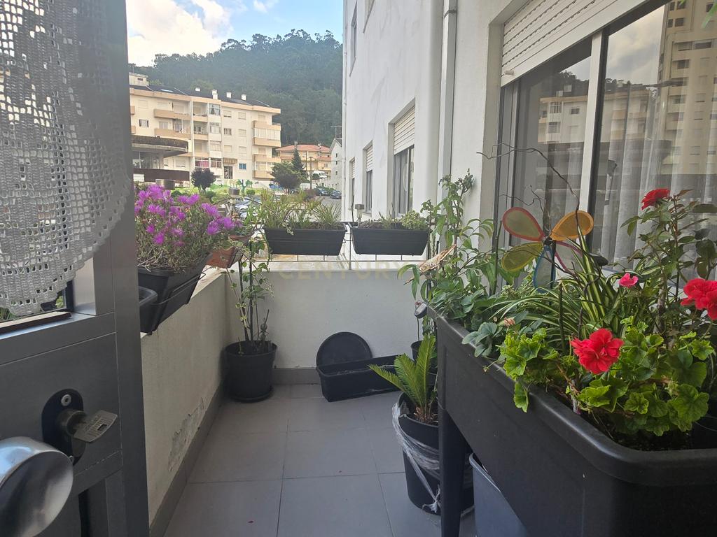 Apartamento T3 em Viana do Castelo com Varanda e Boa Localização - Image 15