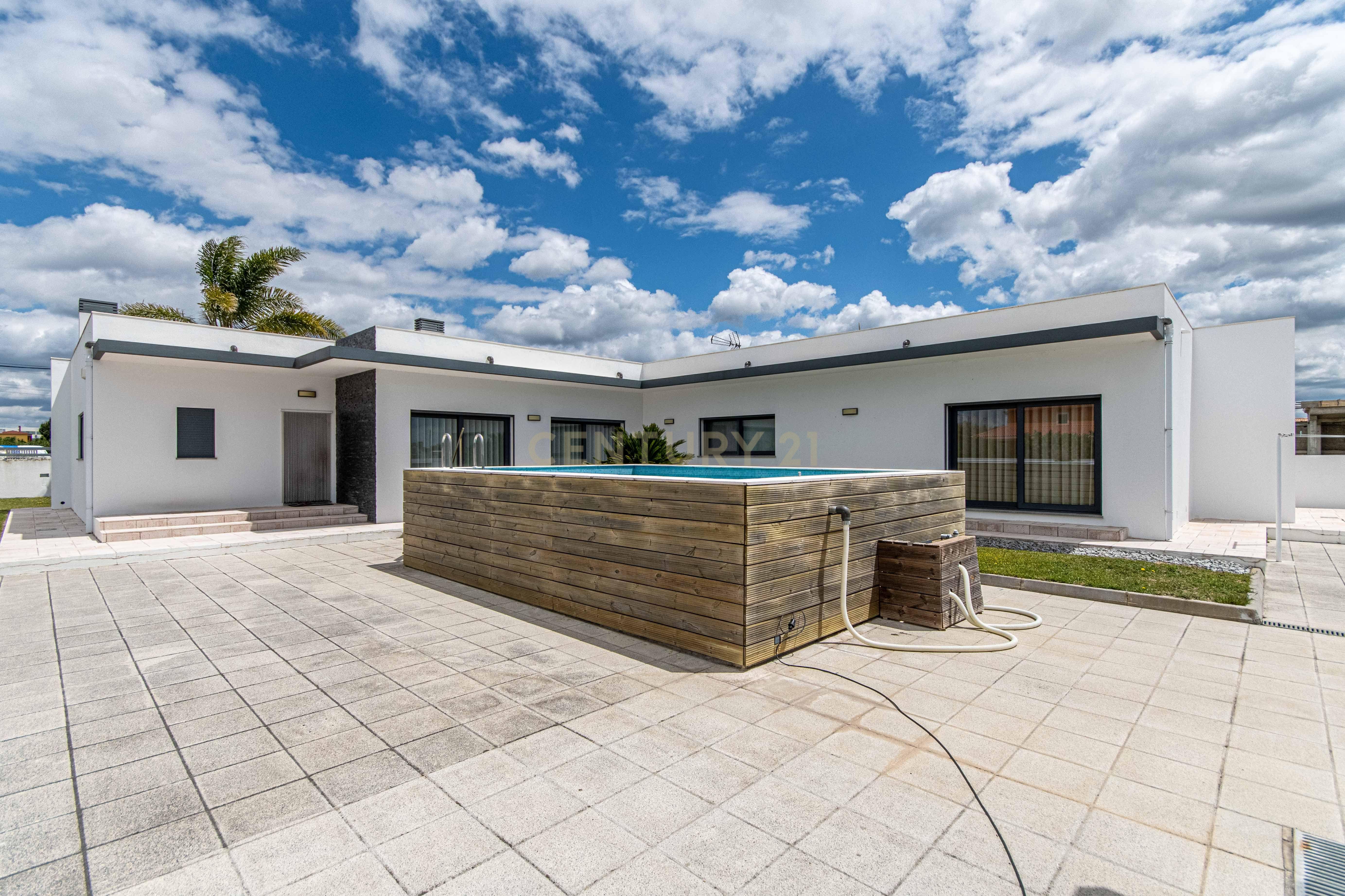 Moradia Térrea T4 no Montijo — Isolada, Moderna e com Piscina - Image 38