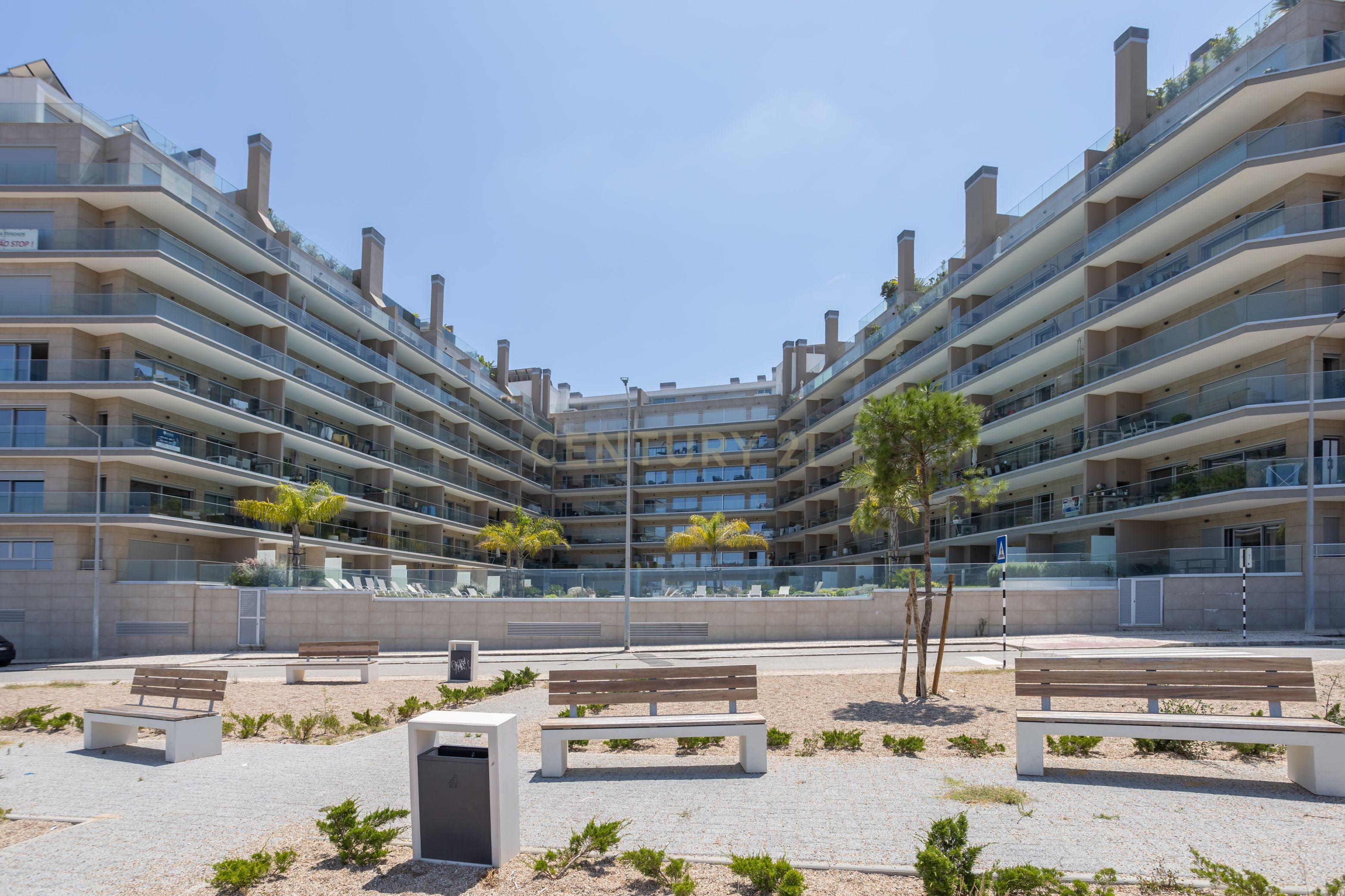 Apartamento T4 Duplex | Quinta da Trindade, Seixal - Image 2