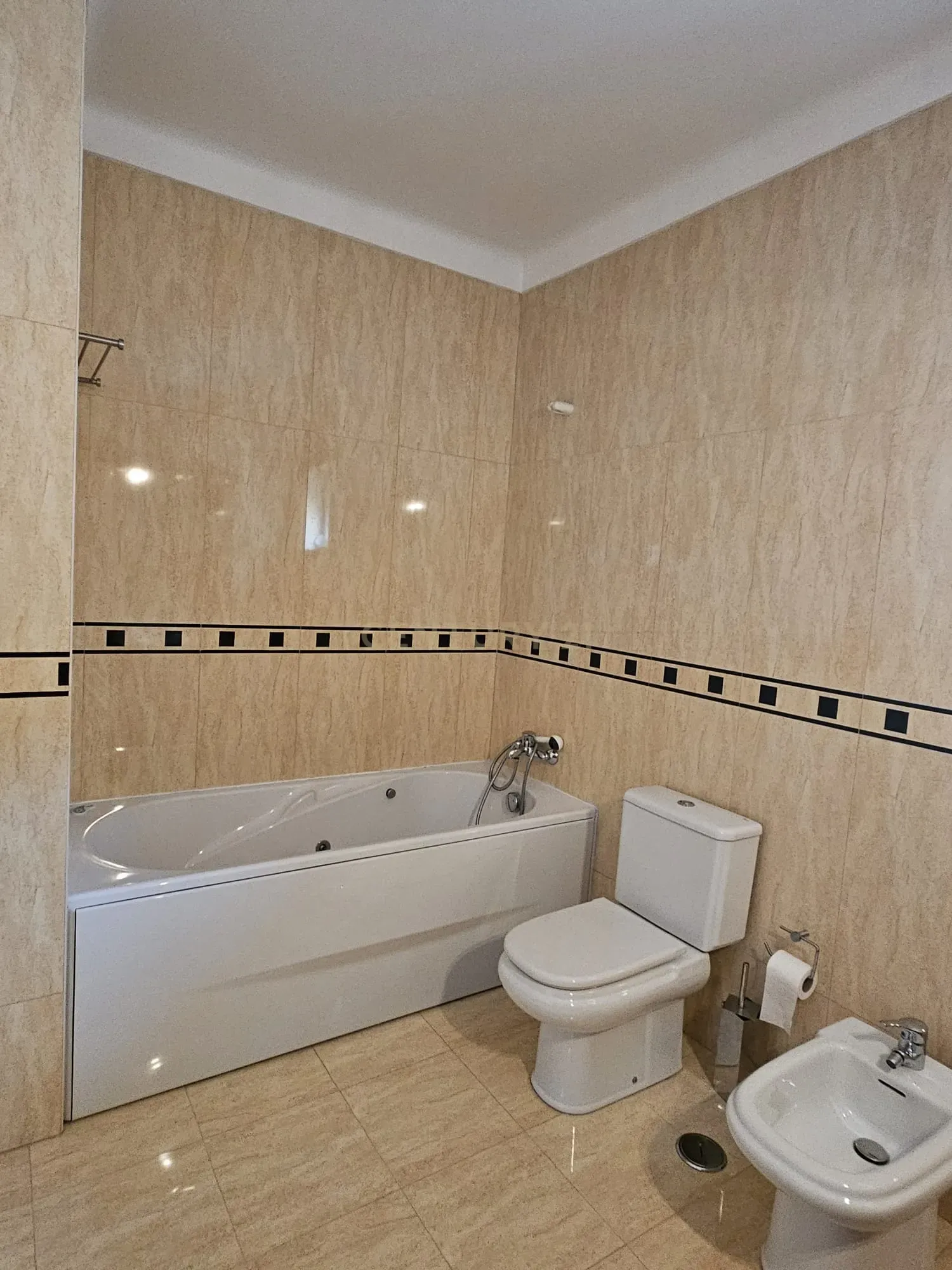 Apartamento T3 à venda em União de Freguesias da Cidade de Santarém, Santarém — foto 23
