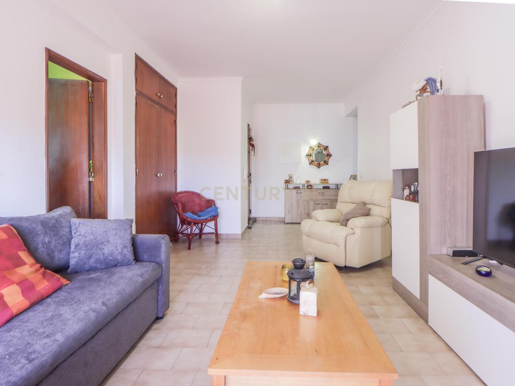 Apartamento T1 em  Farinheiras - Aldeia de Paio Pires - Seixal - Image 1