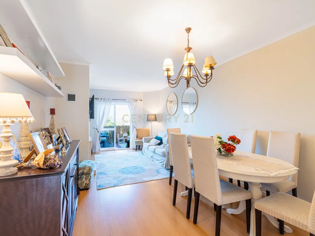 Apartamento T3 Remodelado na Horta dos Vimes - Viva com Conforto e Qualidade em Alenquer. - Image 8