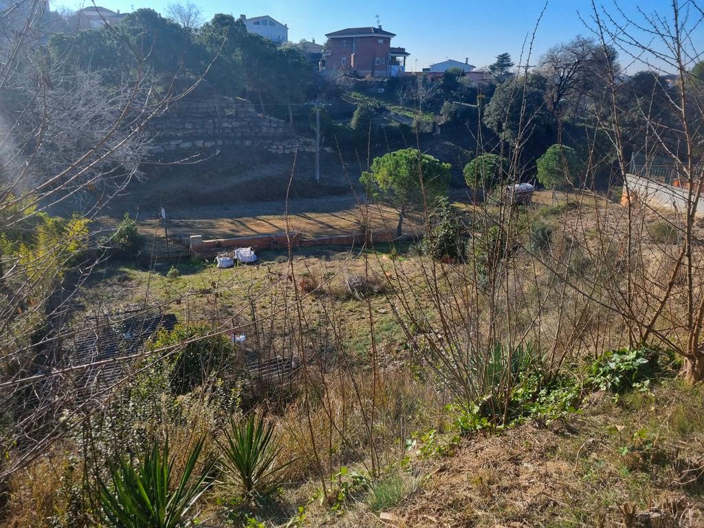 undefined - Image 14