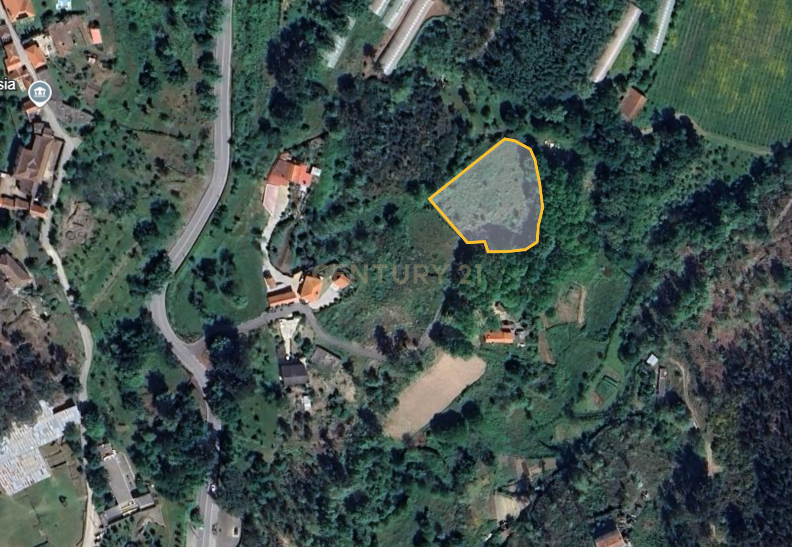 Terreno Urbano em Marco de Canaveses com Vista Campestre - Image 10
