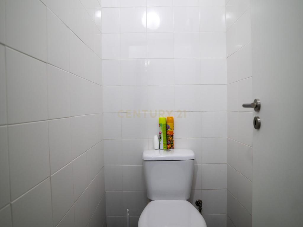 Escritório Mobilado para Arrendamento – Ramada, Odivelas | 92m² | 1.000€/mês - Image 20