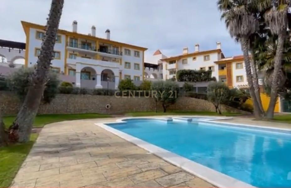 Apartamento T3  na  Quinta da Beloura  em Condomínio Privado com Piscina segurança  24H - Image 22