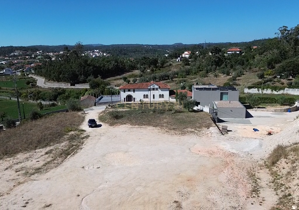 Terreno Urbano em Ansião, Leiria - Oportunidade Única - Image 8