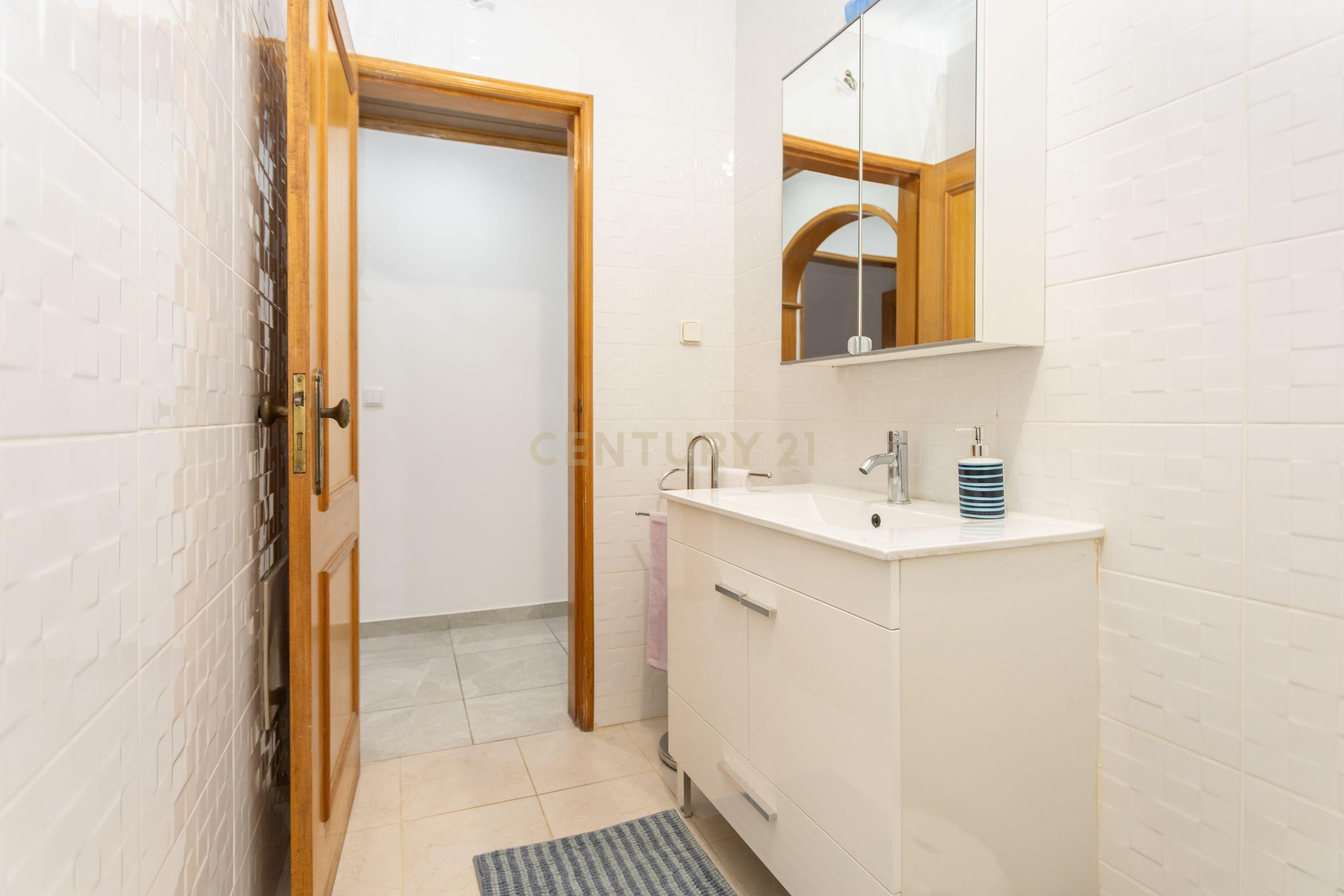 Apartamento T3 em Barreiro - Image 13