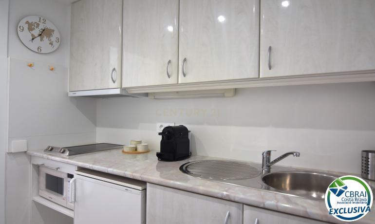 undefined - Image 4