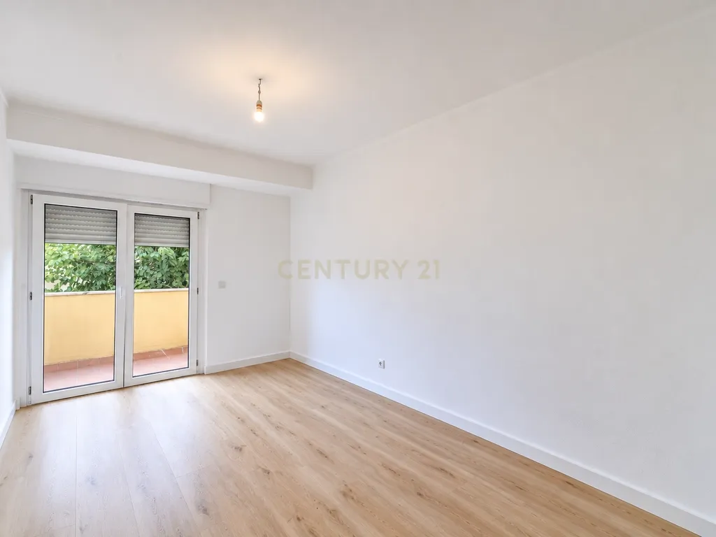 Apartamento T3 em Setúbal - Image 19