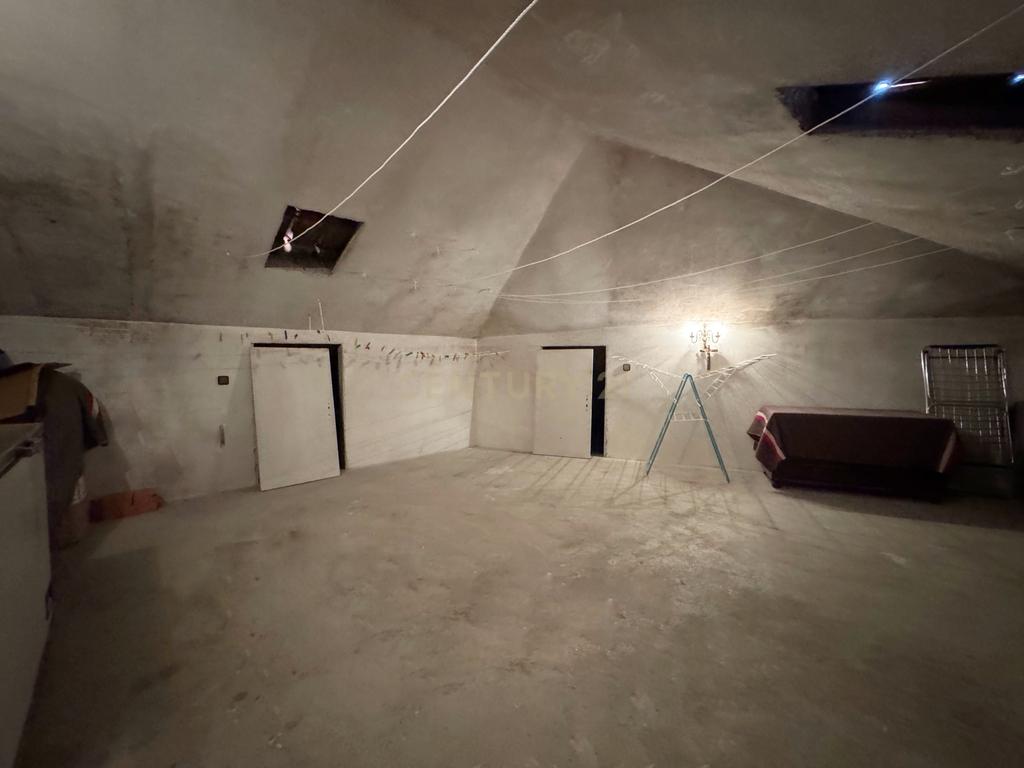 Moradia com 3 Apartamentos com área exterior em Vilela, Paços de Ferreira - Image 42