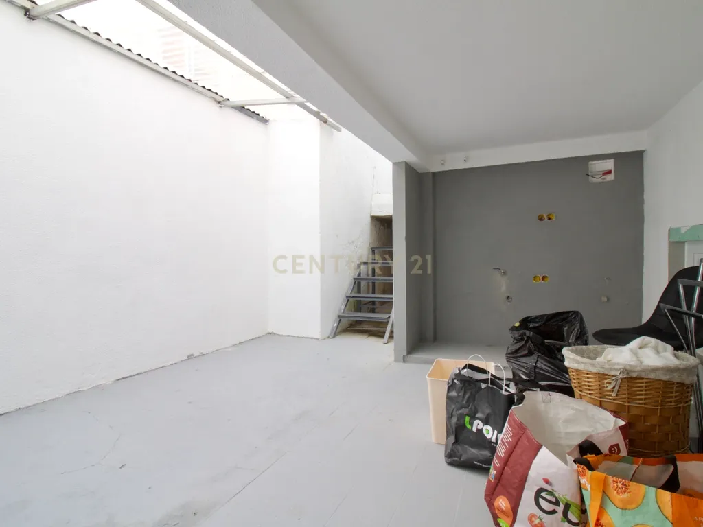 Apartamento Duplex em Alojamento Local - Almada - Image 65