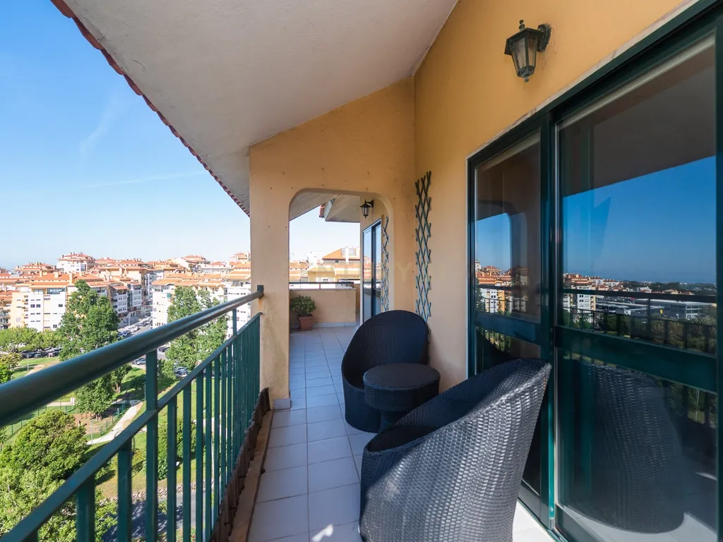 Exclusivo T2 com Vista Panorâmica de Excelência | Massamá Norte - Image 5