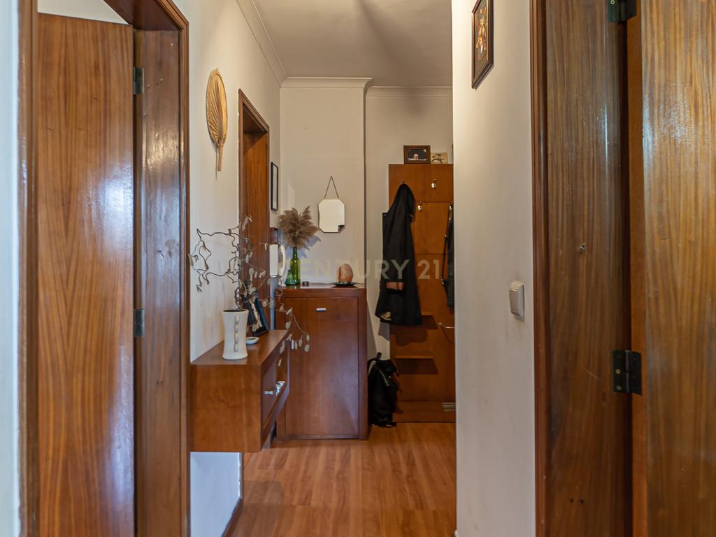 Apartamento T1  com garagem e varanda à Venda – Constituição | Porto Junto ao Vitalis Park (Centro de Treinos FCP)  - Image 10
