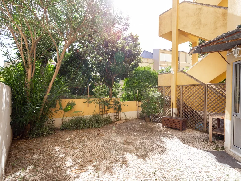 T1 com Terraço Privativo na Penha de França - Image 23