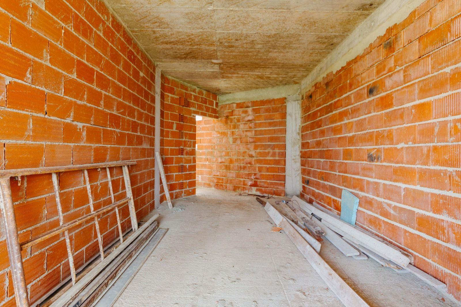Moradia Unifamiliar de Tipologia T2 em Construção - Image 27