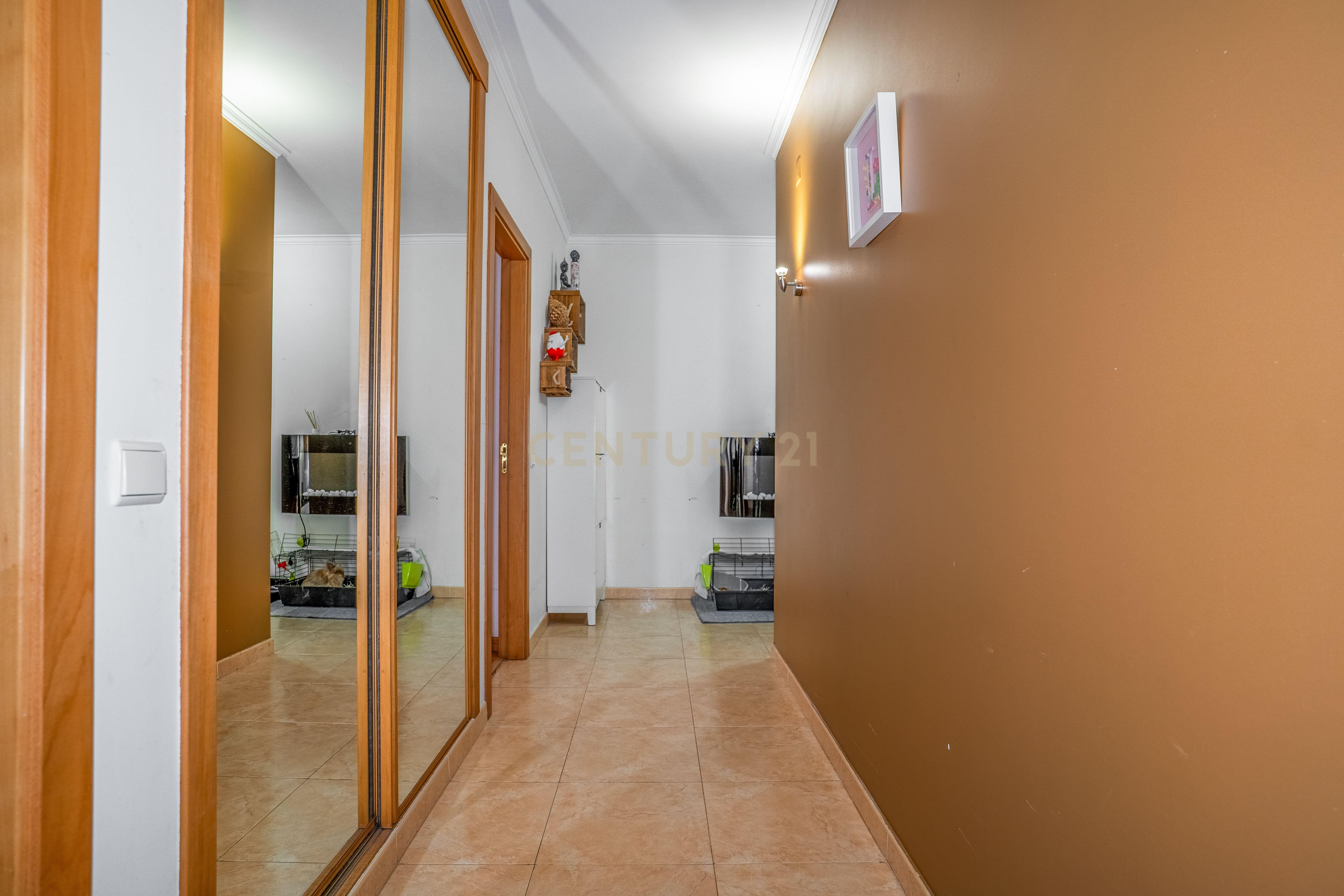 Fotografia 8 de Apartamento T2 à Venda em Caldas da Rainha