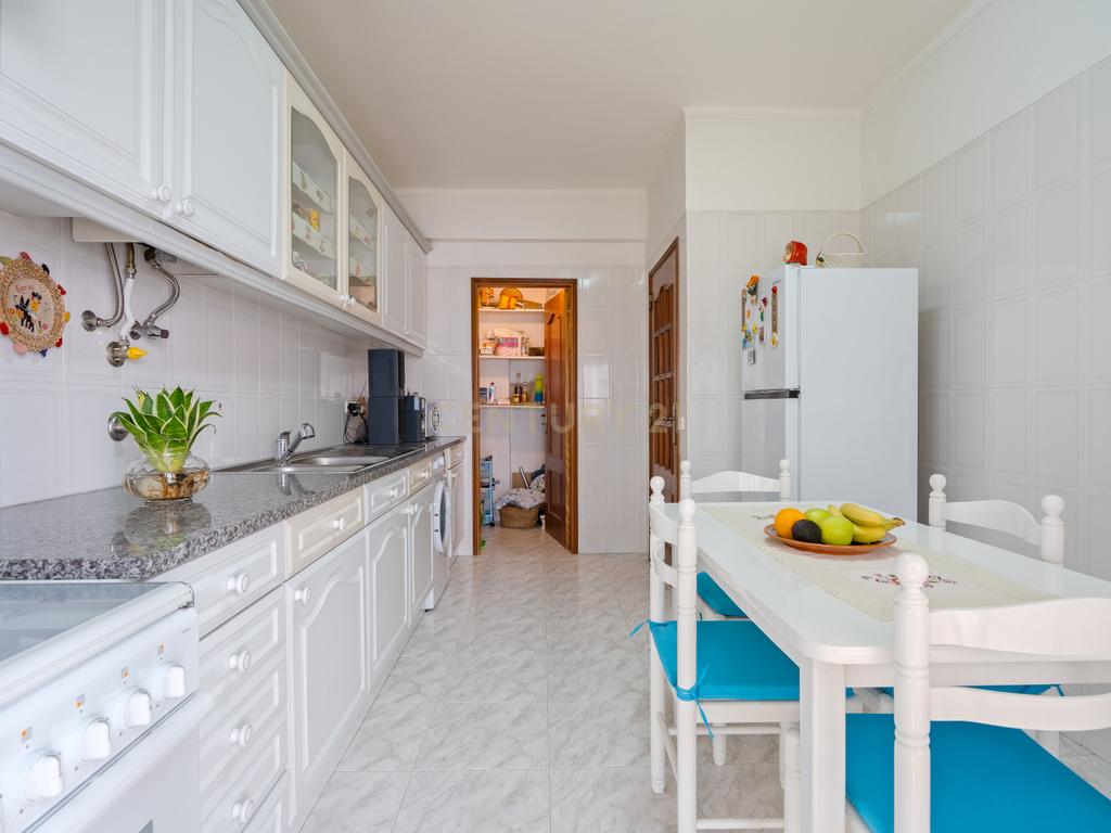 🌟 Apartamento T3 à Venda em Portimão – Conforto, Espaço e Excelente Localização! 🌟 - Image 6