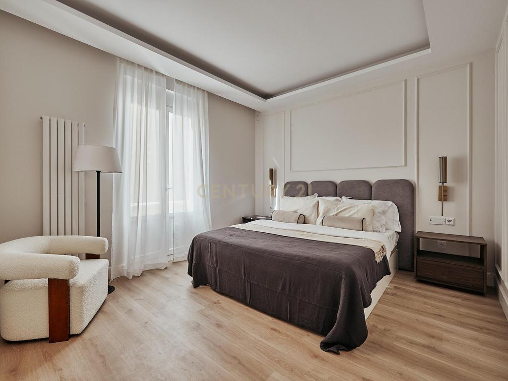 - Image 12