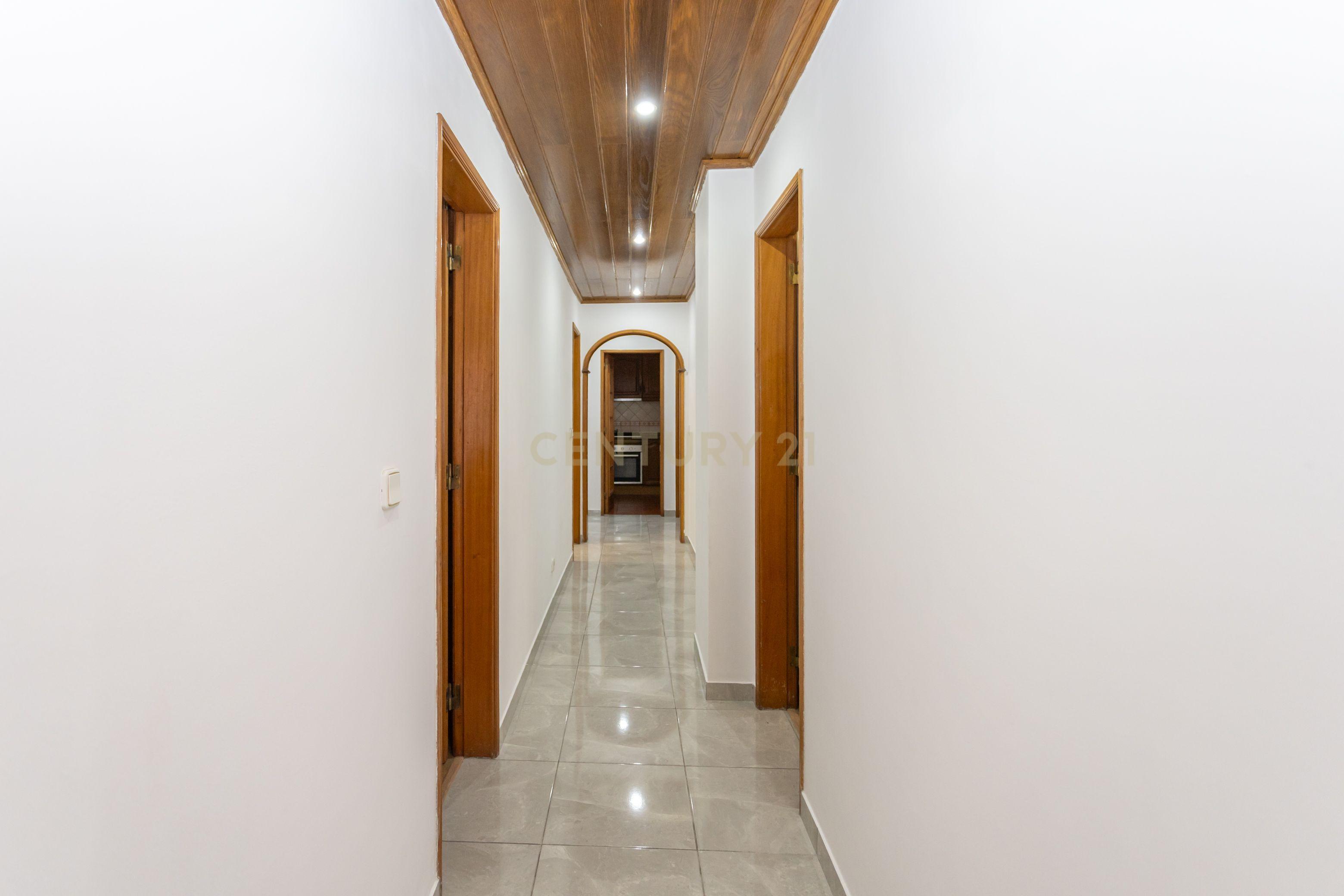 Apartamento T3 em Barreiro - Image 23