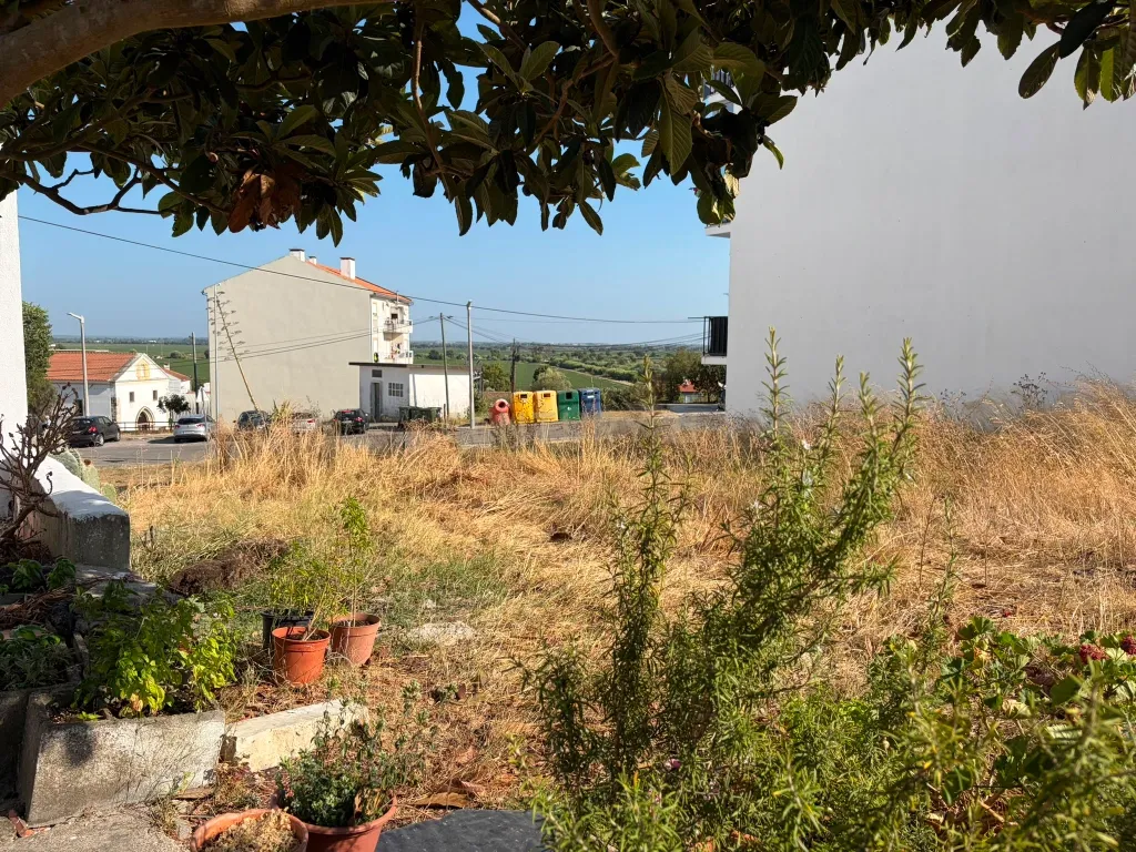 Terreno para Construção na Urbanização das Virtudes em Aveiras de Baixo - Image 4