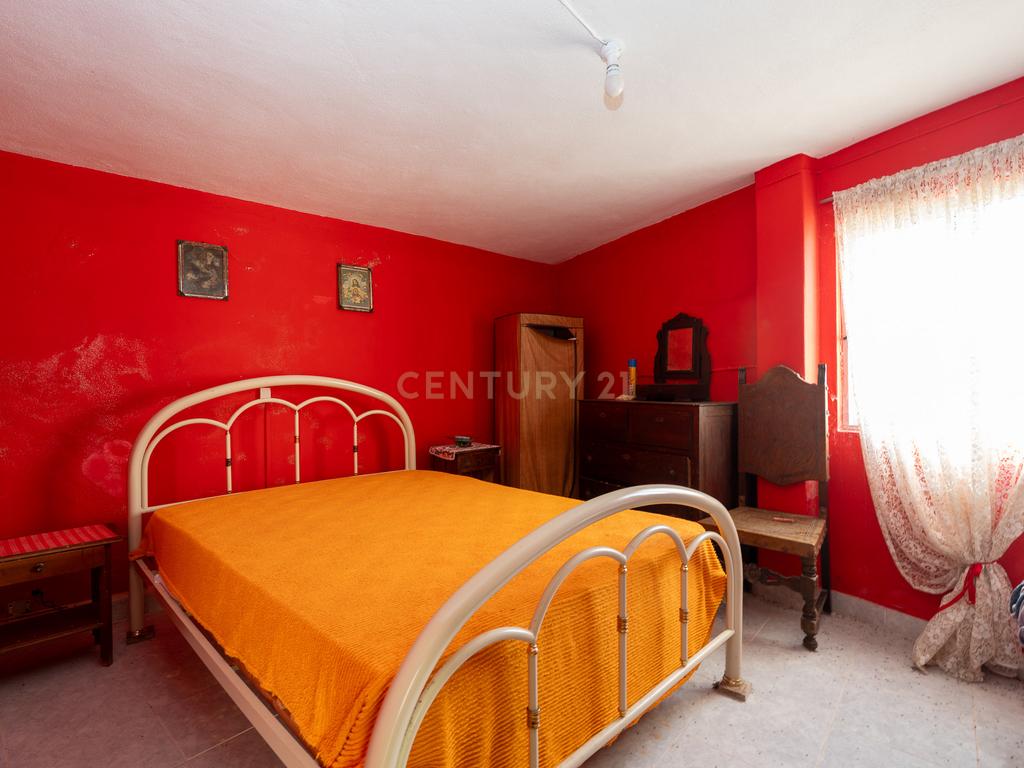 ** Excelente Moradia T3 c/ boas áreas na Ventosa - Torres Vedras ** - Image 17