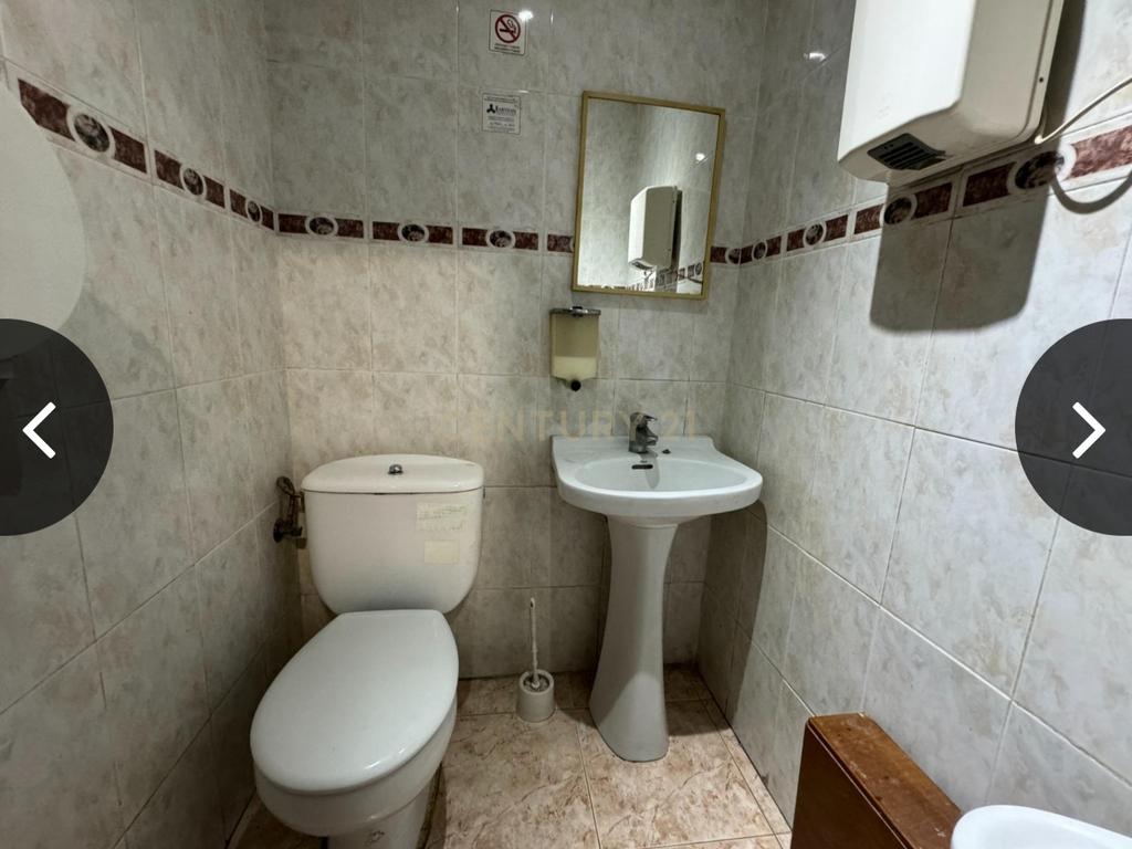 Vende-se espaço comercial na Rua Francesc Martí i Mora, 63 - Image 6
