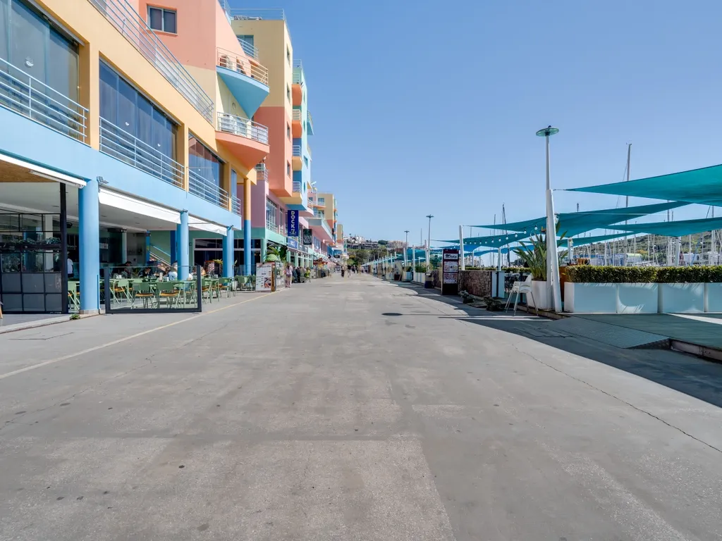 Espaço Comercial na Marina de Albufeira. Restaurante, Bar, Snack-bar, serviços. - Image 6