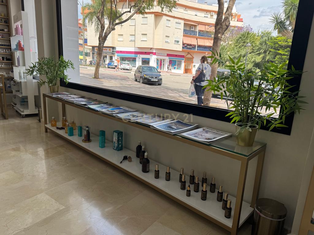 CESSÃO DE SALÃO DE ESTÉTICA EM ESTEPONA - Image 14