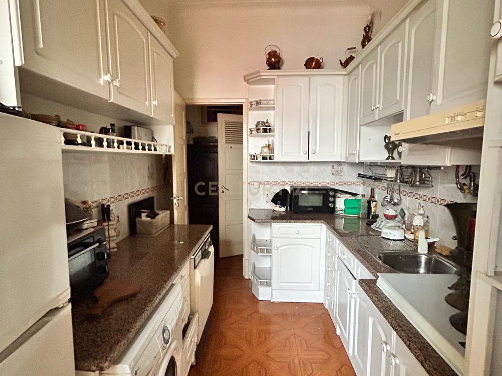 Apartamento T3+1  - Praça do Areeiro - Lisboa - Image 7
